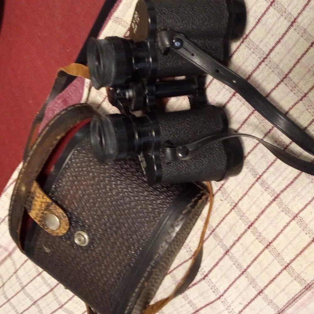 Field high quality & Triple tested binoculars